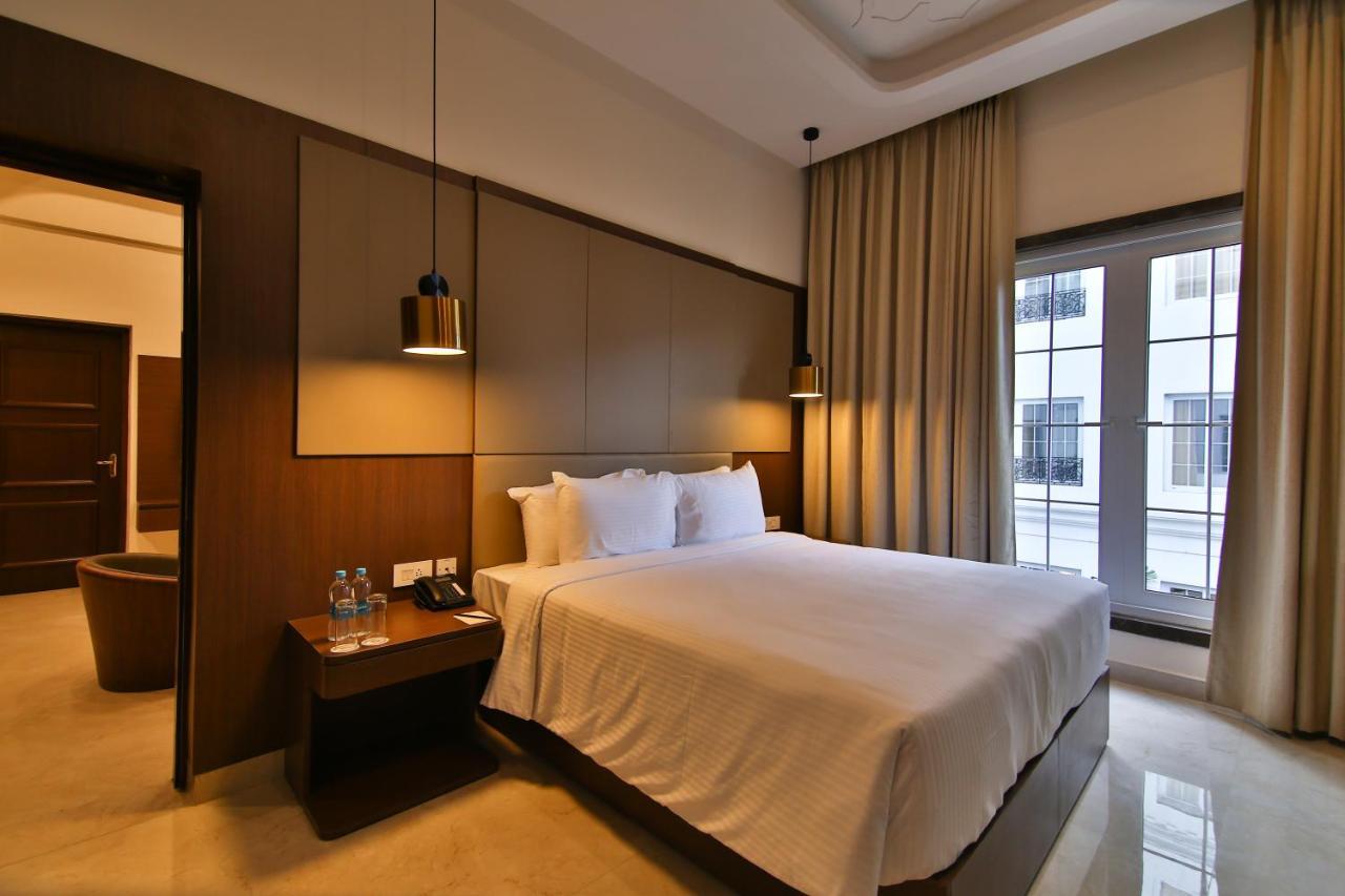 Accord Chrome Hotel Chennai Eksteriør billede